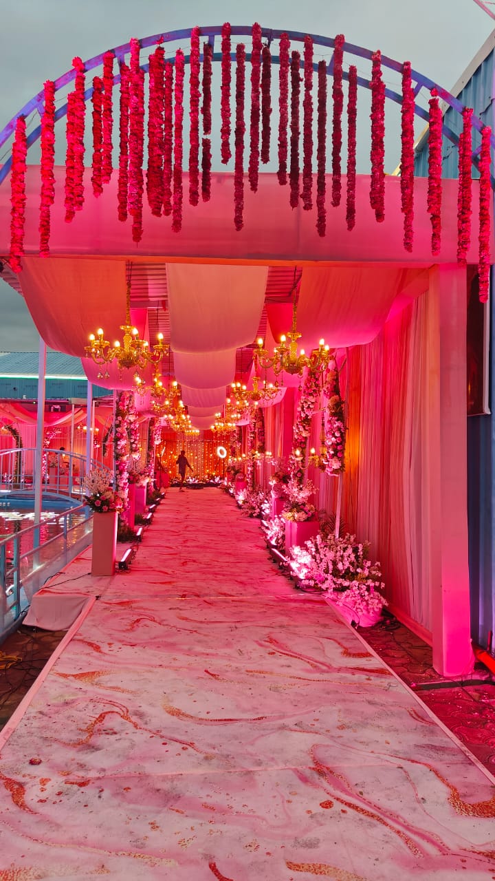Chandelier Rental 24