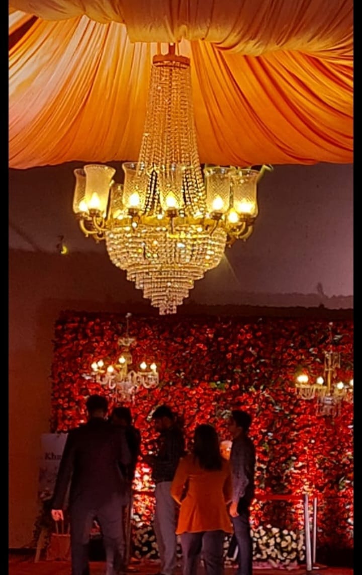 Chandelier Rental 49